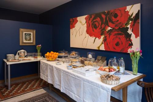 This photo about Albergo Residenza Al Teatro shared on HyHotel.com