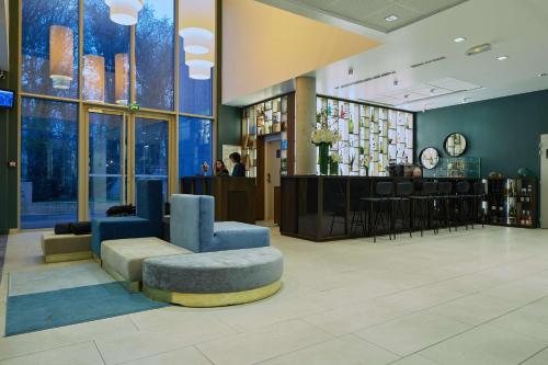 Előcsarnok, Best Western Plus Paris Meudon Ermitage in Meudon Előcsarnok, Best Western Plus Paris Meudon Ermitage in Meudon