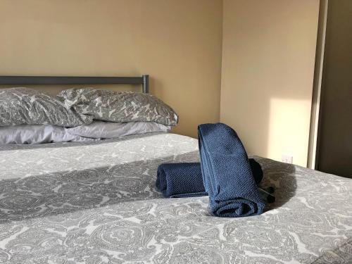 This photo about Harley Rooms - Private double rooms with shower shared on HyHotel.com