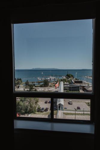 Uitzicht, Prince Arthur Waterfront Hotel and Suites in Thunder Bay (ON) Uitzicht, Prince Arthur Waterfront Hotel and Suites in Thunder Bay (ON)