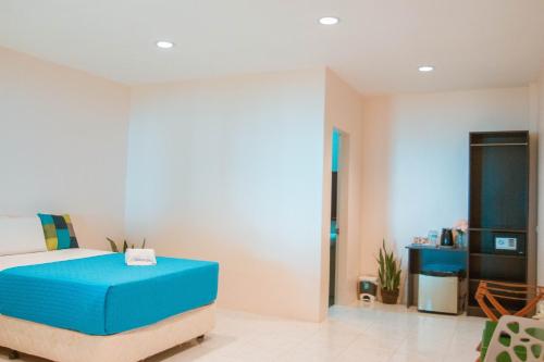 Estaca Bay Gardens Conference Resort powered by Cocotel in Compostela Estaca Bay Gardens Conference Resort powered by Cocotel in Compostela