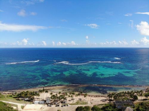 плаж, Appartement THOMANA , jacuzzi privé, plage à 200 m (Appartement THOMANA , jacuzzi prive, plage a 200 m) in Le Moule плаж, Appartement THOMANA , jacuzzi privé, plage à 200 m (Appartement THOMANA , jacuzzi prive, plage a 200 m) in Le Moule