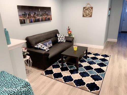EN SUITE NEXT TO FELLS POINT in Fells Point EN SUITE NEXT TO FELLS POINT in Fells Point