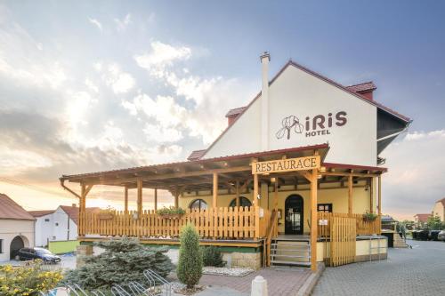 Entrada, Wellness Hotel IRIS in Pavlov Entrada, Wellness Hotel IRIS in Pavlov