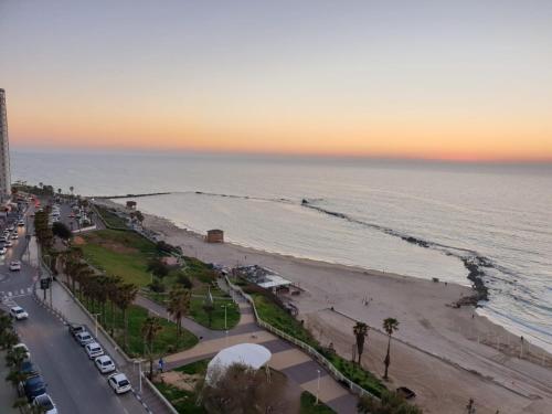 ビーチ, Spat Beach in バトヤム ビーチ, Spat Beach in バトヤム