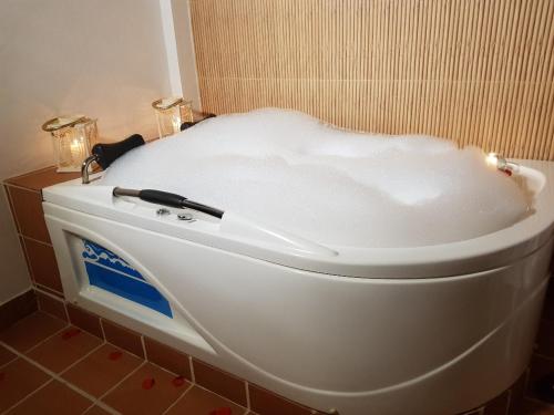 This photo about Brizantha Hotel Campestre shared on HyHotel.com