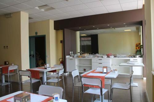 Restaurante, Hotel Cremona Viale in Cremona Restaurante, Hotel Cremona Viale in Cremona