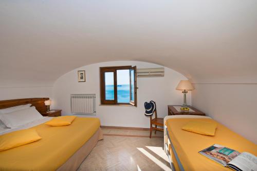 Habitación, Residence Lì Galli (Residence Li Galli) in Praiano Habitación, Residence Lì Galli (Residence Li Galli) in Praiano