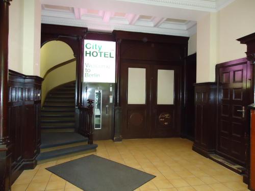 Lobby, City Hotel Am Kurfuerstendamm in Charlottenburg Lobby, City Hotel Am Kurfuerstendamm in Charlottenburg