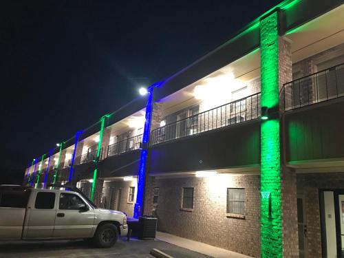 This photo about Extended Stay Motel - Snyder shared on HyHotel.com