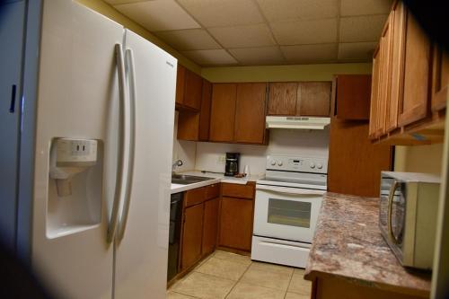 This photo about Extended Stay Motel - Snyder shared on HyHotel.com