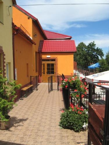 Vista exterior, ZAJAZD Wałbrzych (ZAJAZD Walbrzych) in Walbrzych Vista exterior, ZAJAZD Wałbrzych (ZAJAZD Walbrzych) in Walbrzych