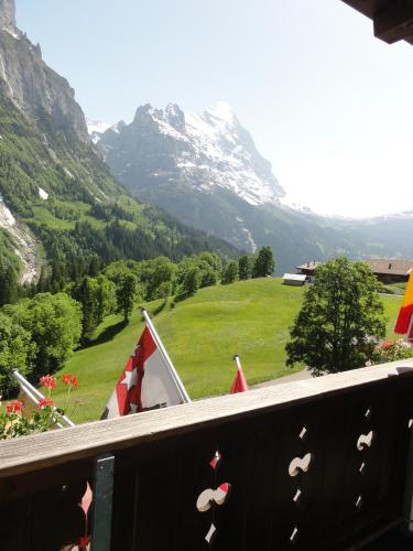 Ban công/sân hiên, Hotel Blumlisalp in Grindelwald Ban công/sân hiên, Hotel Blumlisalp in Grindelwald