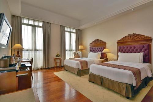 Royale Chulan Kuala Lumpur near Aquaria KLCC Royale Chulan Kuala Lumpur near Aquaria KLCC