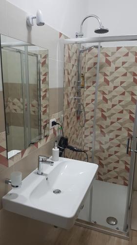 This photo about B&B Villa Eleonora Tropea shared on HyHotel.com