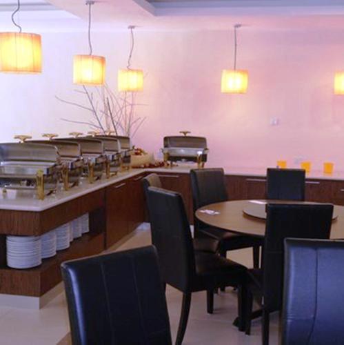 Restaurant, Puteri Bay Hotel in Tanjung Kling Restaurant, Puteri Bay Hotel in Tanjung Kling
