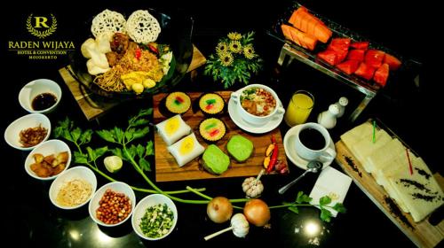 Raden Wijaya Hotel & Convention in Mojokerto Raden Wijaya Hotel & Convention in Mojokerto