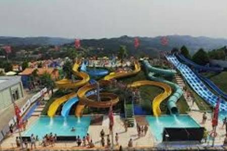 Water park, Apartamento Rua da Amizade in Felgueiras Water park, Apartamento Rua da Amizade in Felgueiras