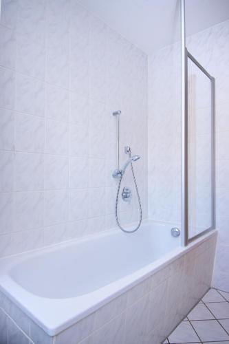 Facilities, Apartment 39 in Bohlen Facilities, Apartment 39 in Bohlen