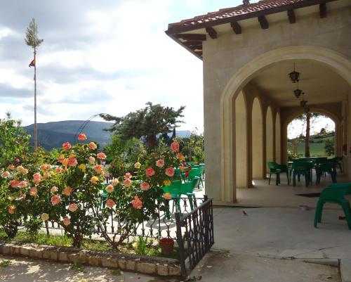 Pub/Lounge, Hotel Silos 2000 in Santo Domingo De Silos Pub/Lounge, Hotel Silos 2000 in Santo Domingo De Silos