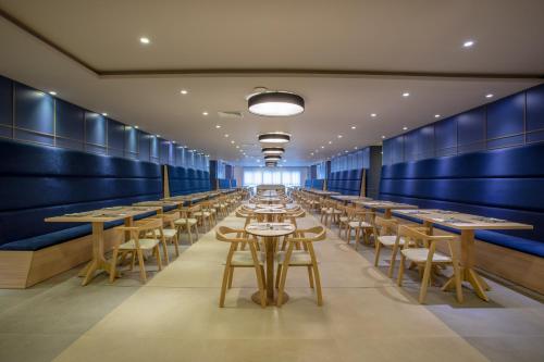 Ресторан, Wyndham Gramado Termas Resort & Spa in Грамаду Ресторан, Wyndham Gramado Termas Resort & Spa in Грамаду