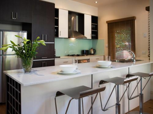 This photo about Ravenswood shared on HyHotel.com