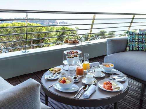Alabriga Hotel GL in San Feliu de Guixols Alabriga Hotel GL in San Feliu de Guixols