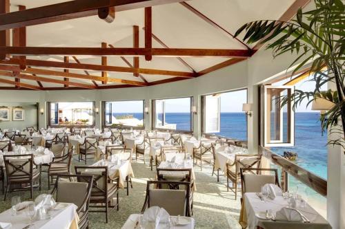 Food and beverages, The Reefs Resort and Club in Southampton Food and beverages, The Reefs Resort and Club in Southampton