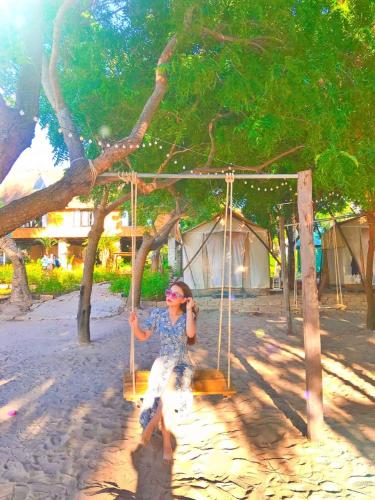 Dao Hoa Vang Homestay