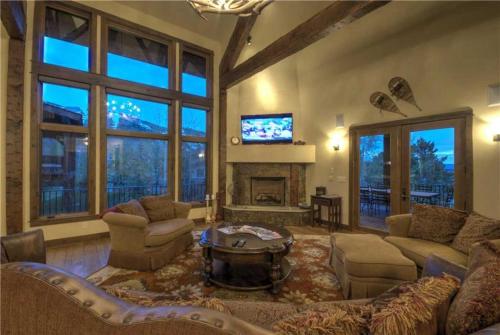 在meiguo.com看到的Overlook Chalet的介绍图片