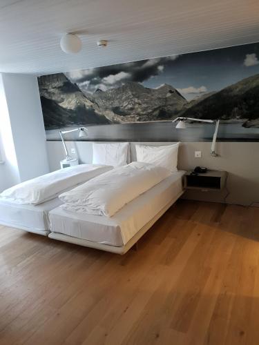 Hotel Forni in Airolo Hotel Forni in Airolo