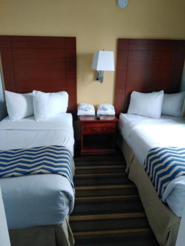 Travelodge by Wyndham Bishop in Bishop (CA) Travelodge by Wyndham Bishop in Bishop (CA)