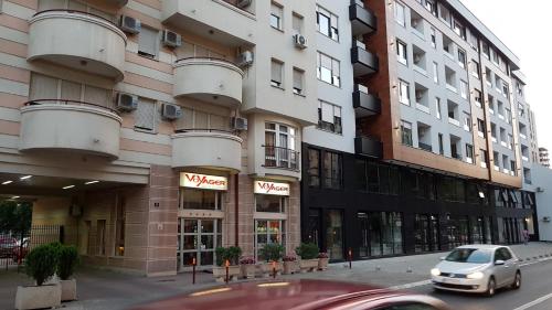 Voyager Bed & Breakfast Hotel