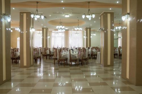 Restaurant, Hotel Traian in Brăila Restaurant, Hotel Traian in Brăila