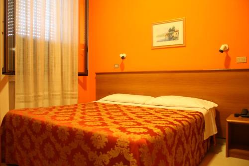 This photo about Hotel Garden shared on HyHotel.com