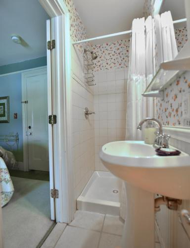 This photo about Cider Mill Inn Bed and Breakfast shared on HyHotel.com