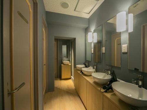 Bathroom, THE WARDROBE HOTEL Shimokitazawa in Meguro Bathroom, THE WARDROBE HOTEL Shimokitazawa in Meguro