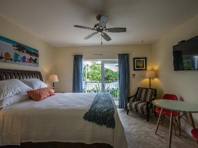 在meiguo.com看到的Inn on the Drive的介绍图片