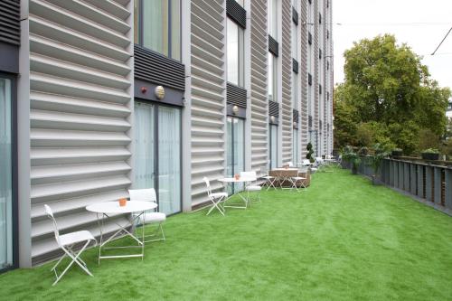 Bermondsey Square Hotel in London Bermondsey Square Hotel in London