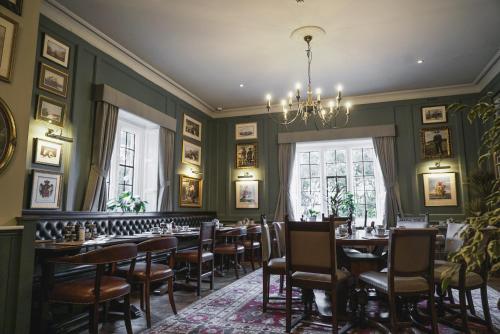 Restaurante, The Highdown – Brunning and Price in Worthing Restaurante, The Highdown – Brunning and Price in Worthing