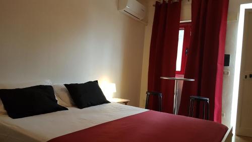 Hotel For Two Monolocali
