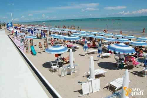 Beach, Appartamento a Palazzo Vinci in Fermo Beach, Appartamento a Palazzo Vinci in Fermo