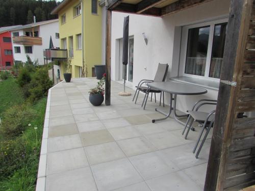 Balkon/Terrasse, Ferienwohnung Vonlanthen in Ftan Balkon/Terrasse, Ferienwohnung Vonlanthen in Ftan