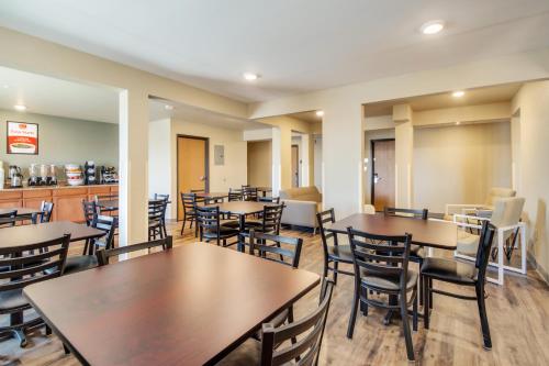 Food and beverages, Econo Lodge Burlington I-70 in Burlington (CO) Food and beverages, Econo Lodge Burlington I-70 in Burlington (CO)