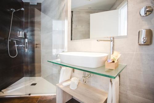 This photo about Hotel Abaster shared on HyHotel.com