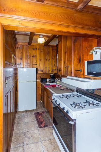 Cocina, Apple Creek Cottages in Prescott Cocina, Apple Creek Cottages in Prescott
