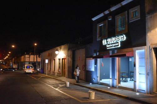 Tampilan eksterior, El Suburbio - Morelos Sur in Morelia Tampilan eksterior, El Suburbio - Morelos Sur in Morelia