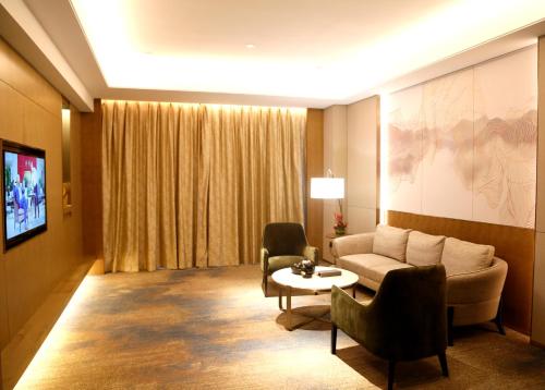 This photo about Wyndham Grand Plaza Royale Powerlong Fuyang shared on HyHotel.com