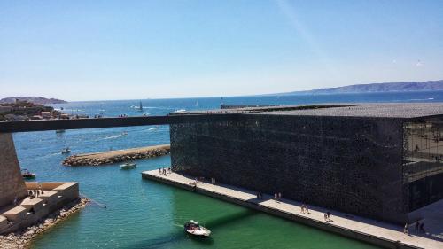 Facilities, Hotel Carre Vieux Port in Marseille Facilities, Hotel Carre Vieux Port in Marseille