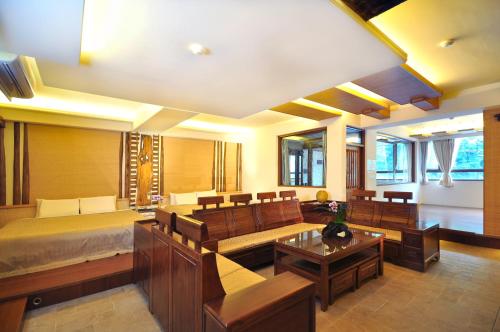 Chief Villa in Renai Township Chief Villa in Renai Township